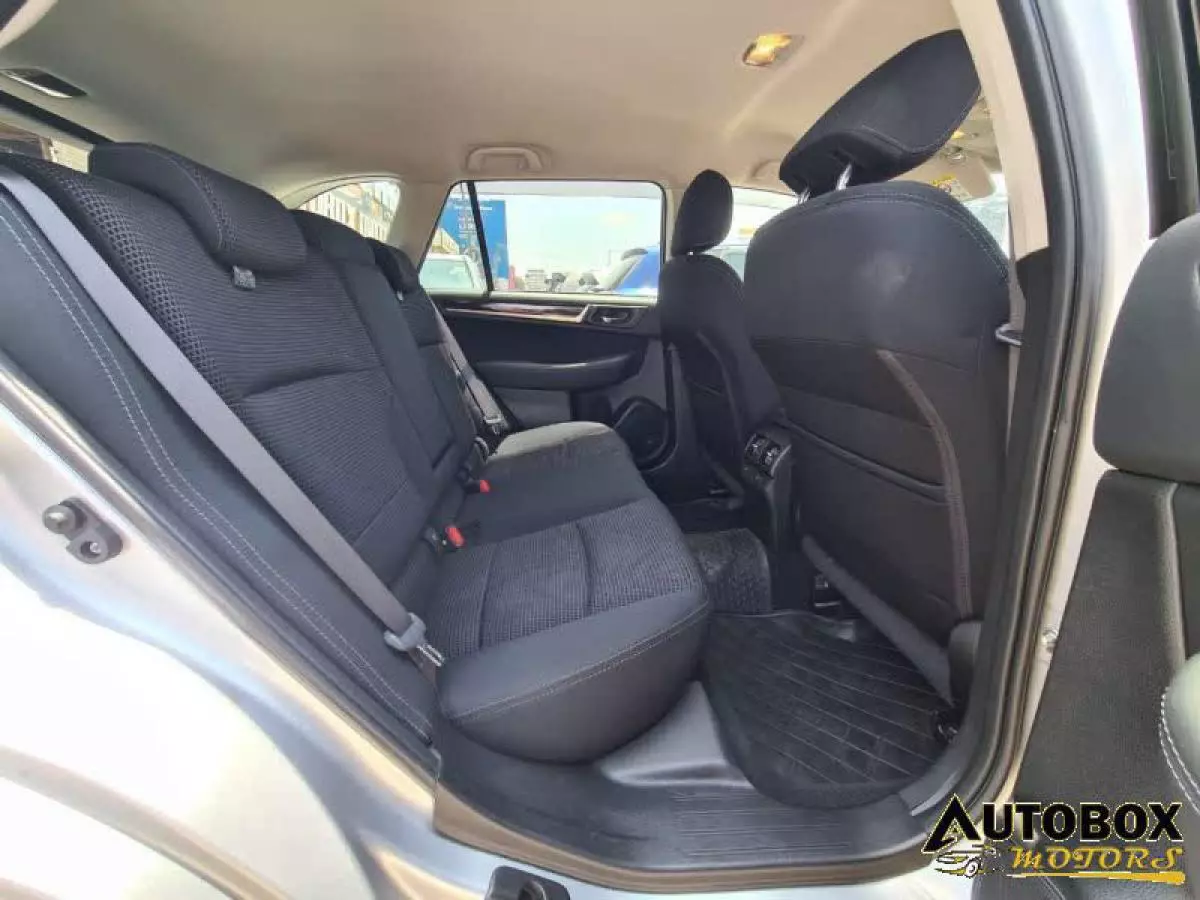 Subaru Outback - 2015