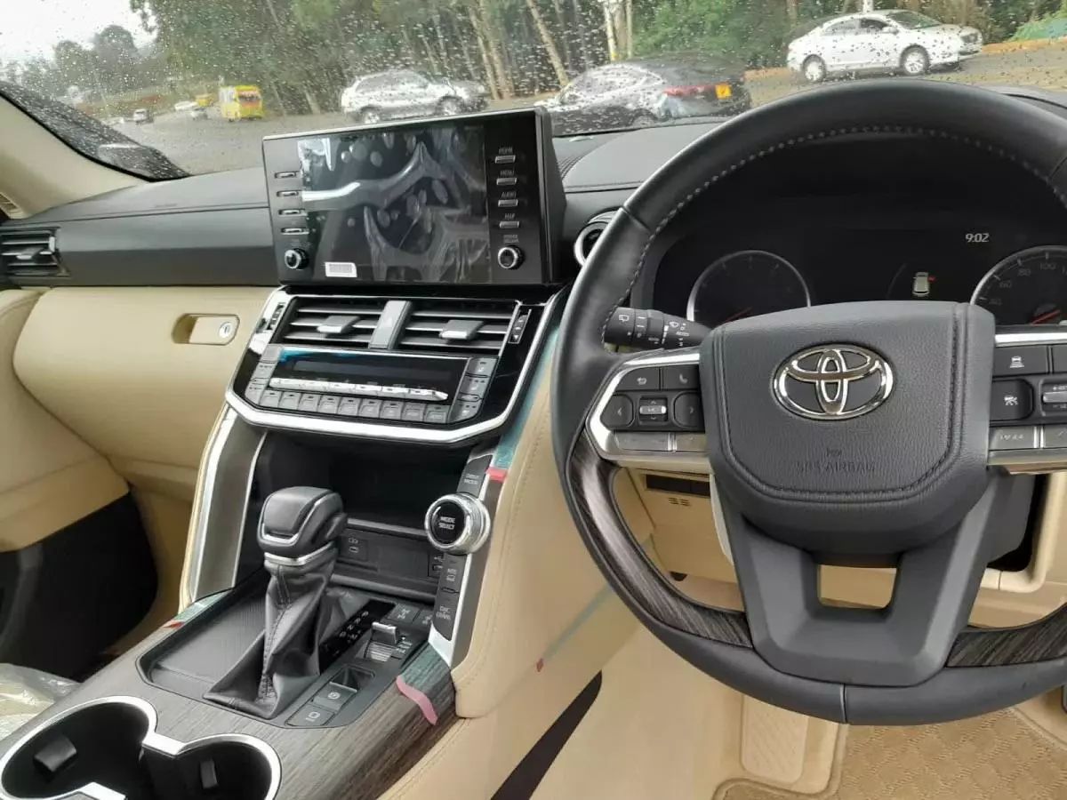 Toyota Landcruiser ZX   - 2016