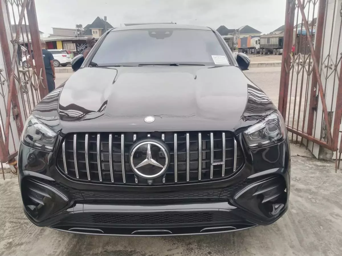 Mercedes-Benz GLE 53 AMG   - 2024