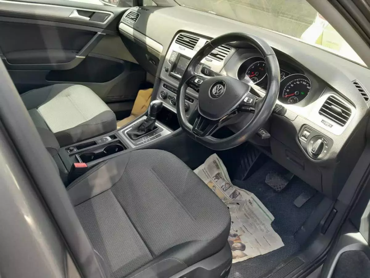 Volkswagen Golf - 2015