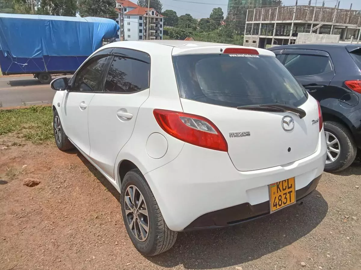 Mazda Demio   - 2010