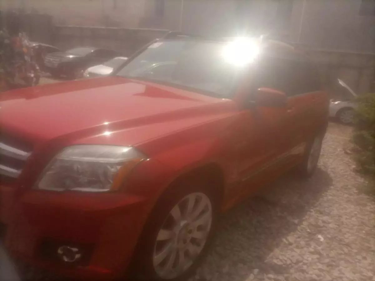 Mercedes-Benz GLK 350 - 2011