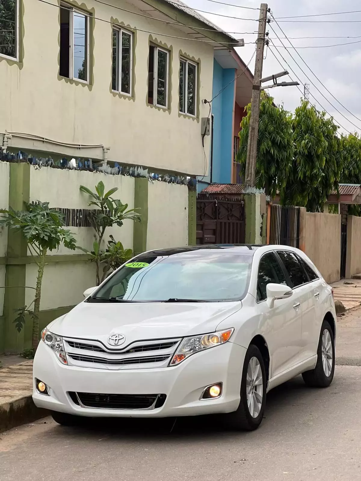 Toyota Venza   - 2015