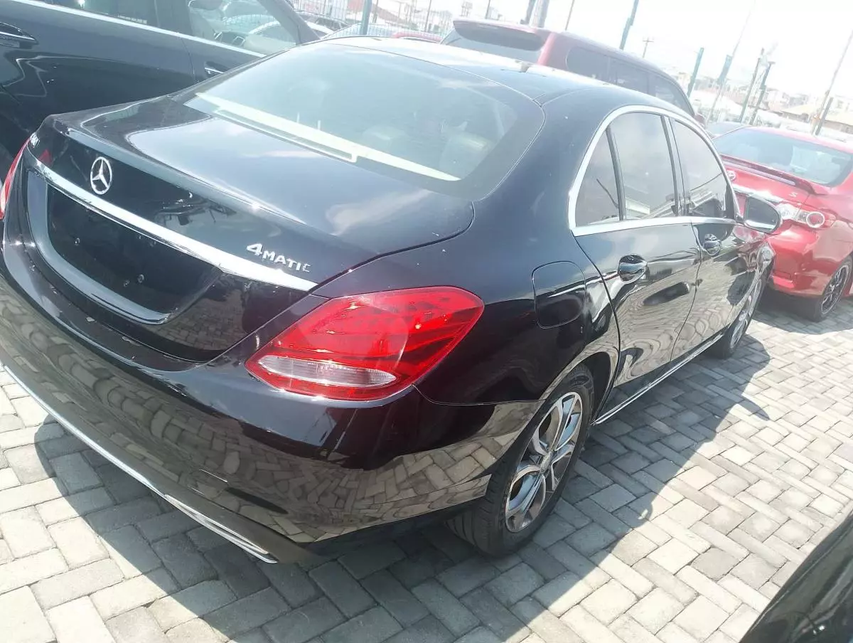 Mercedes-Benz C 300   - 2016