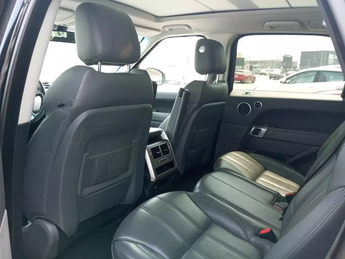 Land Rover Range Rover Sport - 2014
