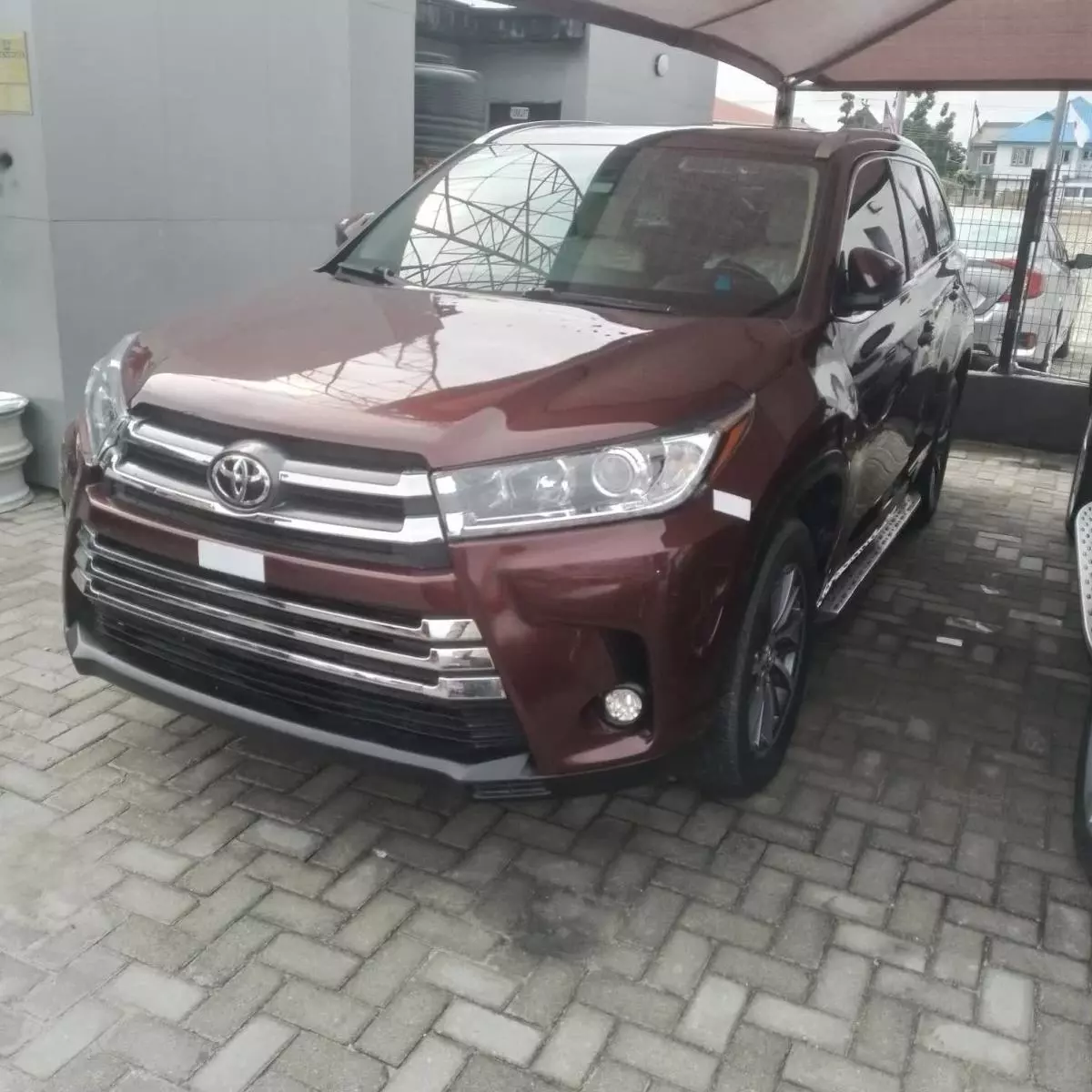 Toyota Highlander   - 2018