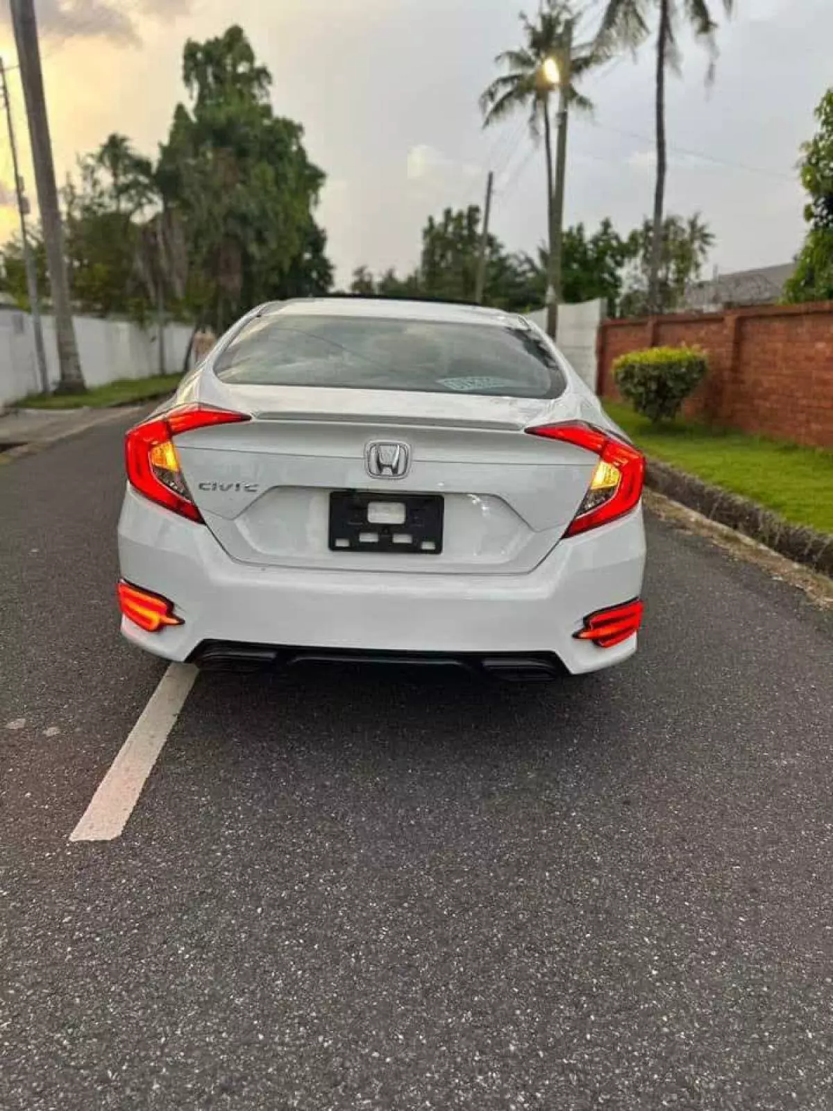 Honda Civic   - 2017