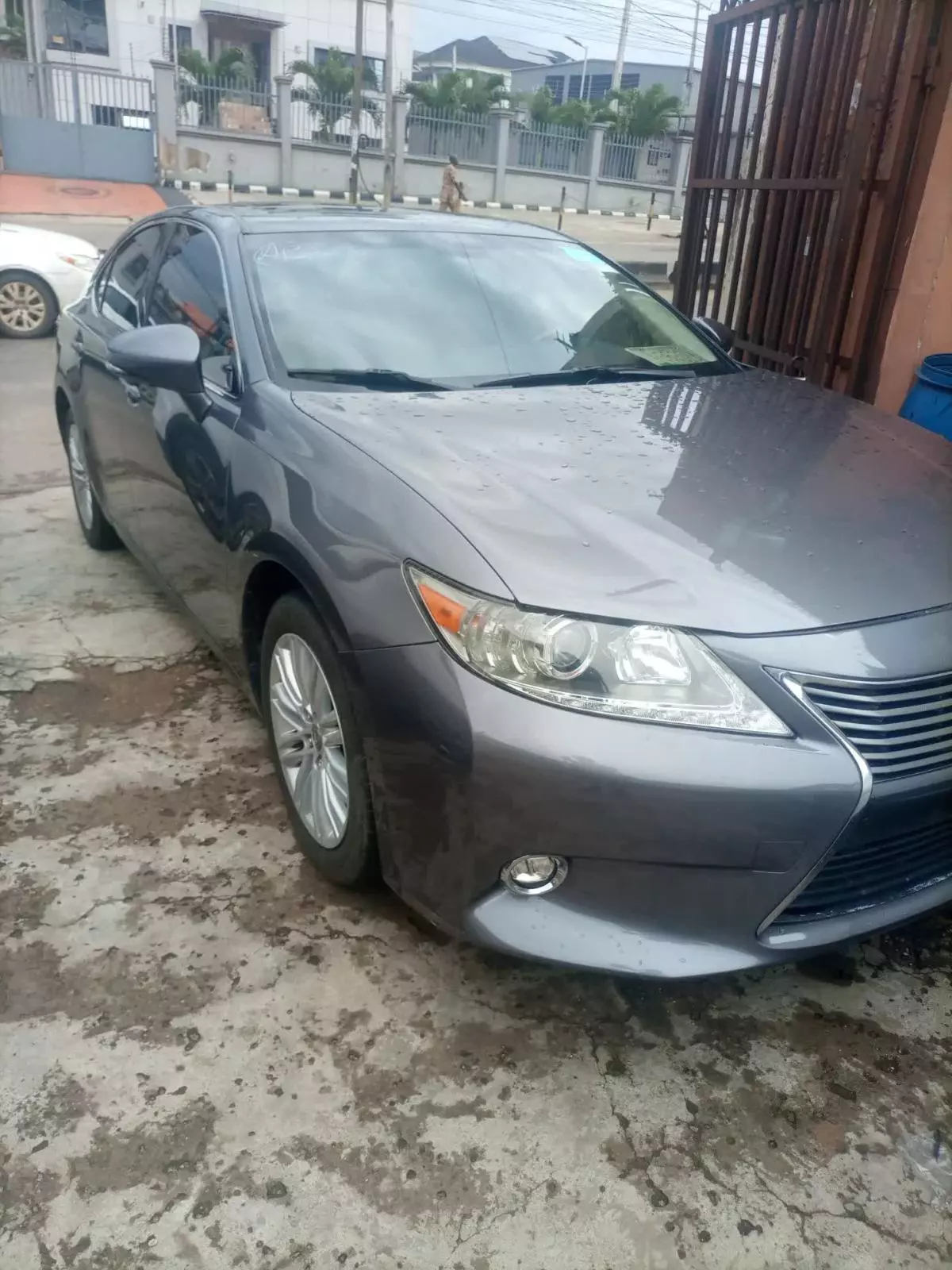 Lexus ES 350   - 2014