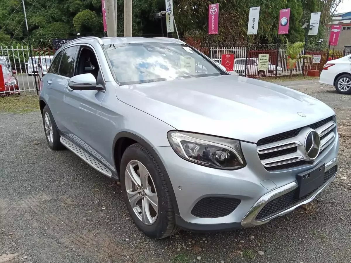 Mercedes-Benz GLC 250   - 2017