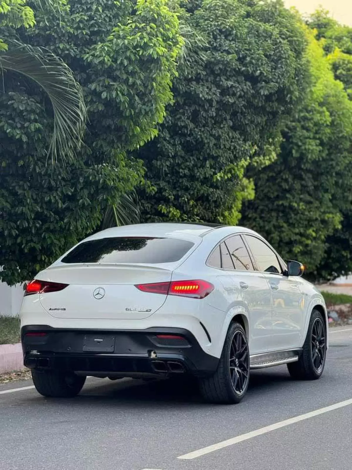 Mercedes-Benz GLE 63 AMG   - 2021