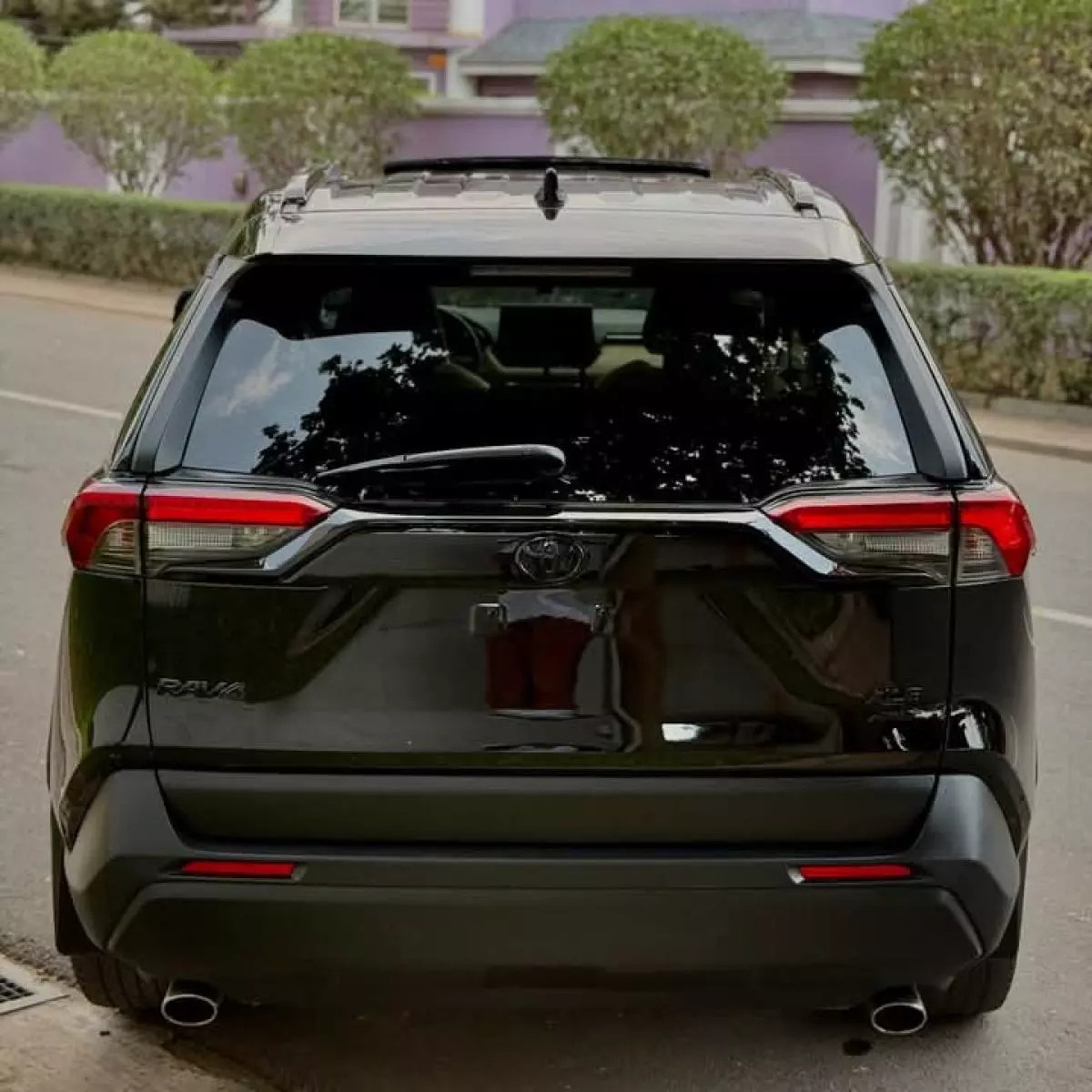 Toyota RAV 4   - 2019