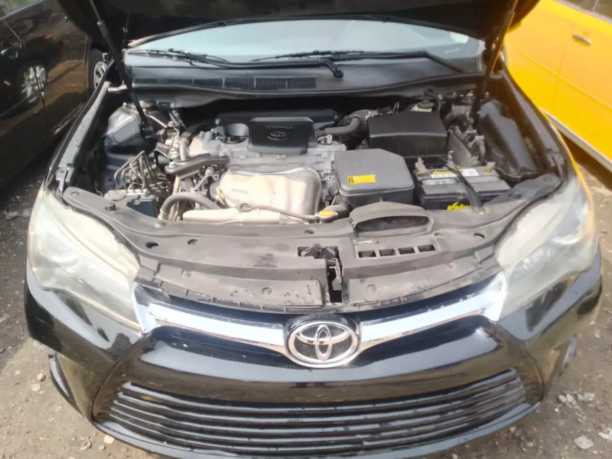 Toyota Camry   - 2015