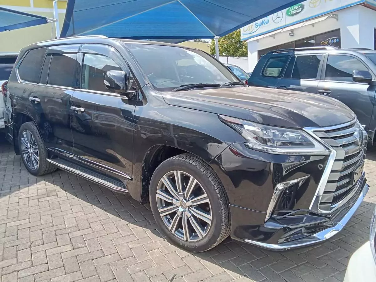 Lexus LX 570   - 2016