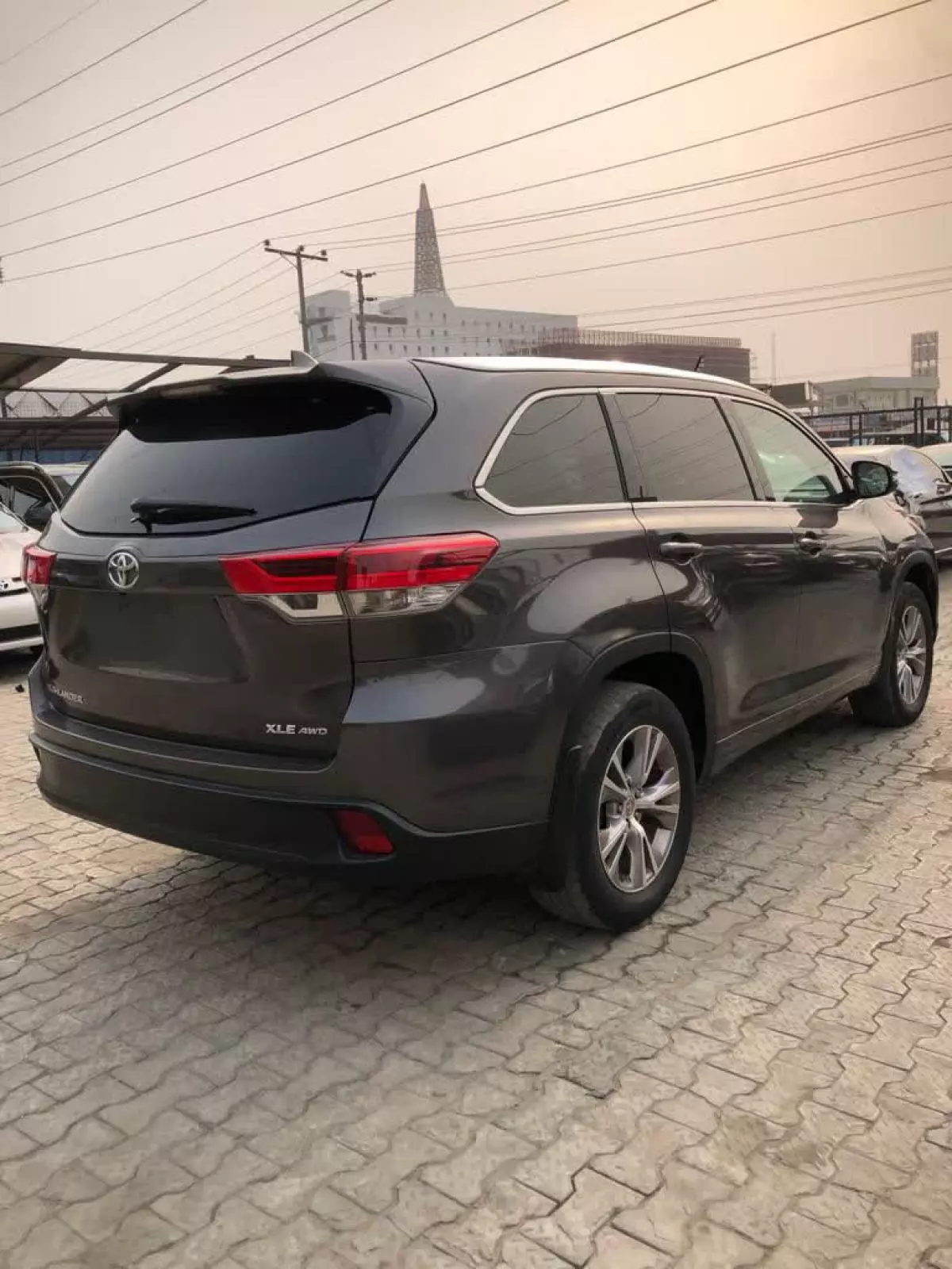 Toyota Highlander - 2015