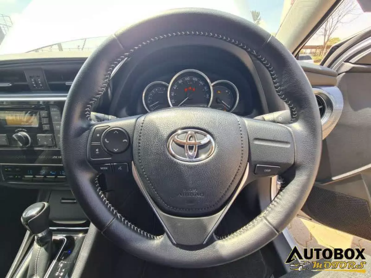 Toyota Auris - 2015