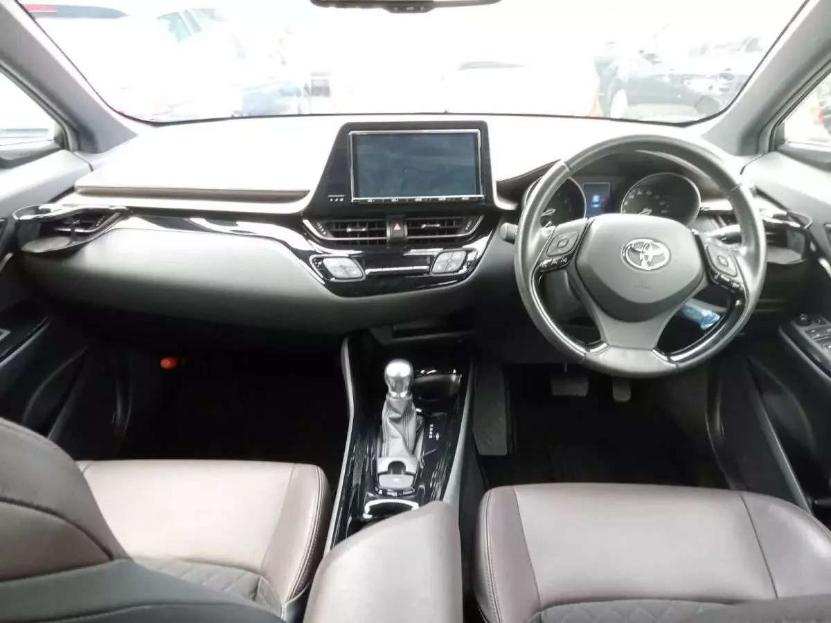 Toyota C-HR - 2017