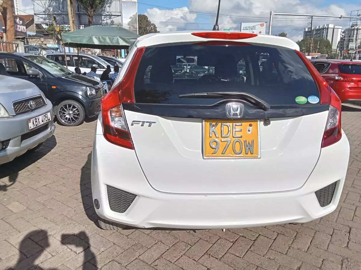 Honda Fit   - 2014