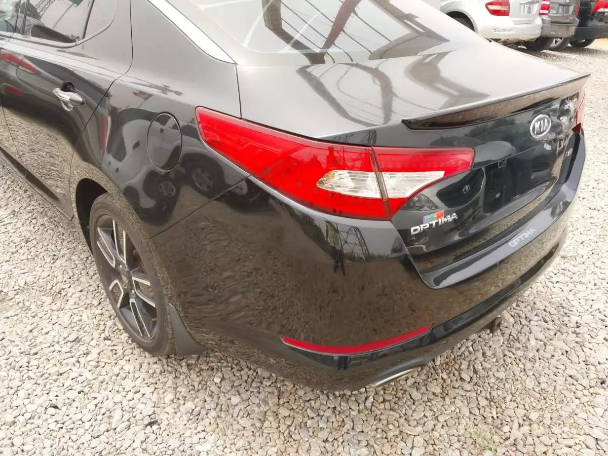 KIA Optima - 2011