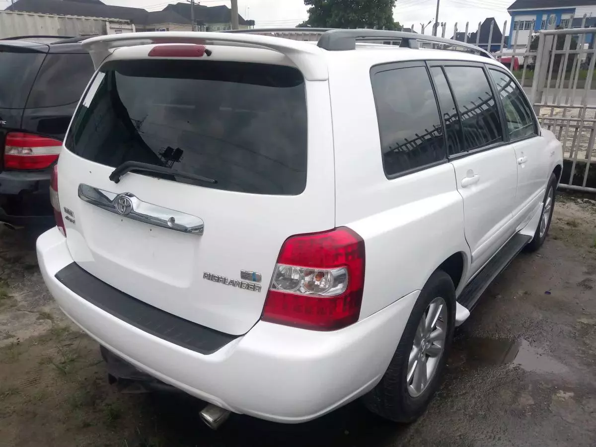 Toyota Highlander   - 2006