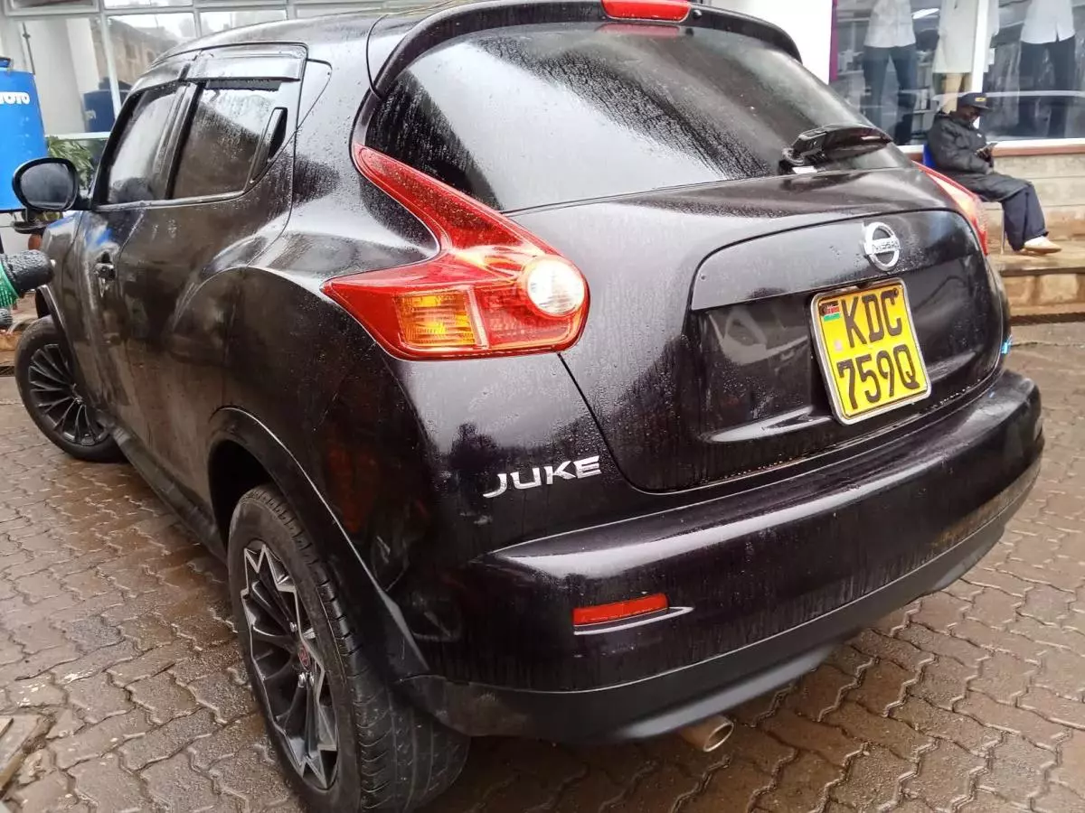 Nissan Juke   - 2014