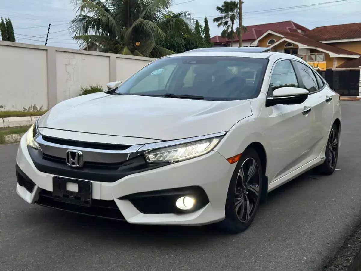 Honda Civic   - 2017