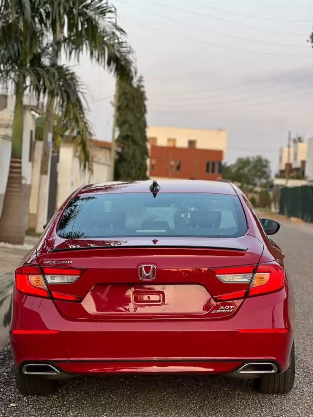 Honda Accord   - 2018