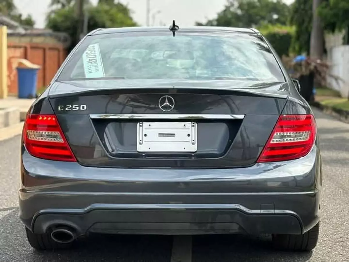 Mercedes-Benz C 250   - 2013