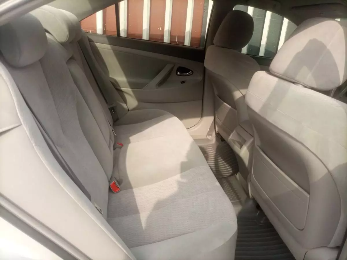 Toyota Camry - 2011