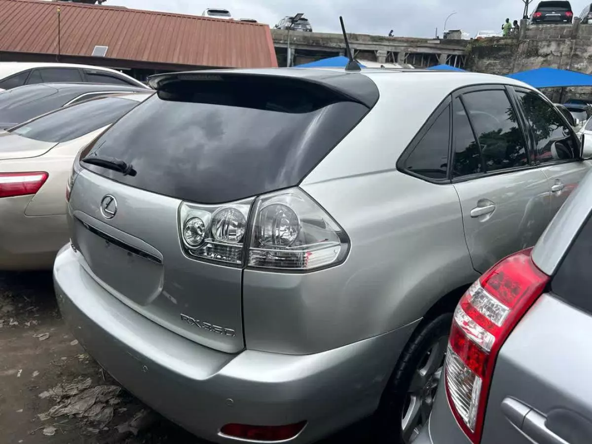 Lexus RX 330   - 2005