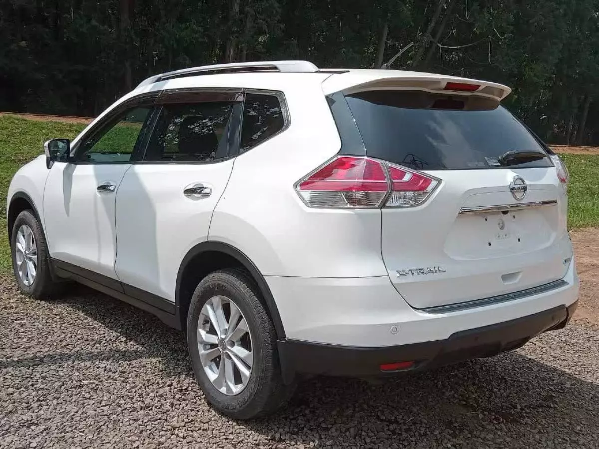 Nissan X-Trail - 2014