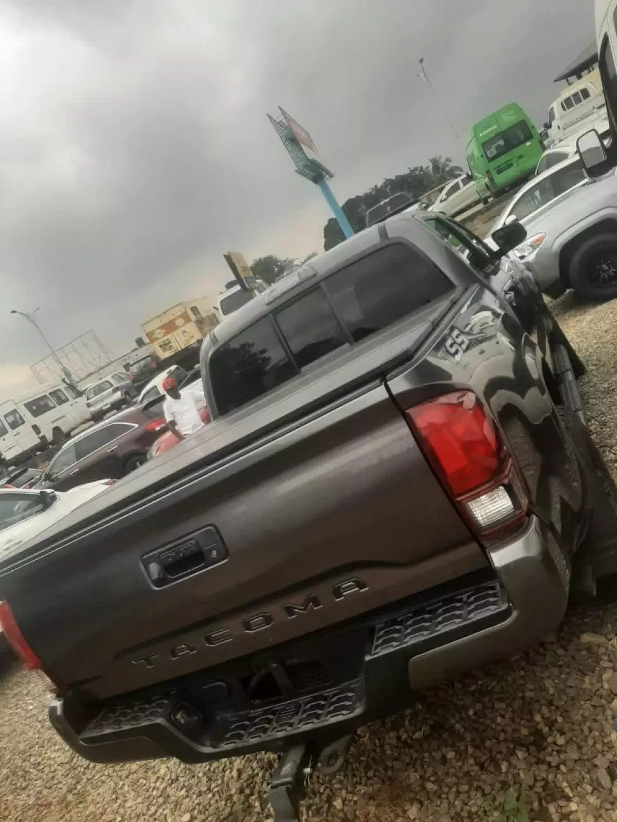 Toyota Tacoma   - 2021