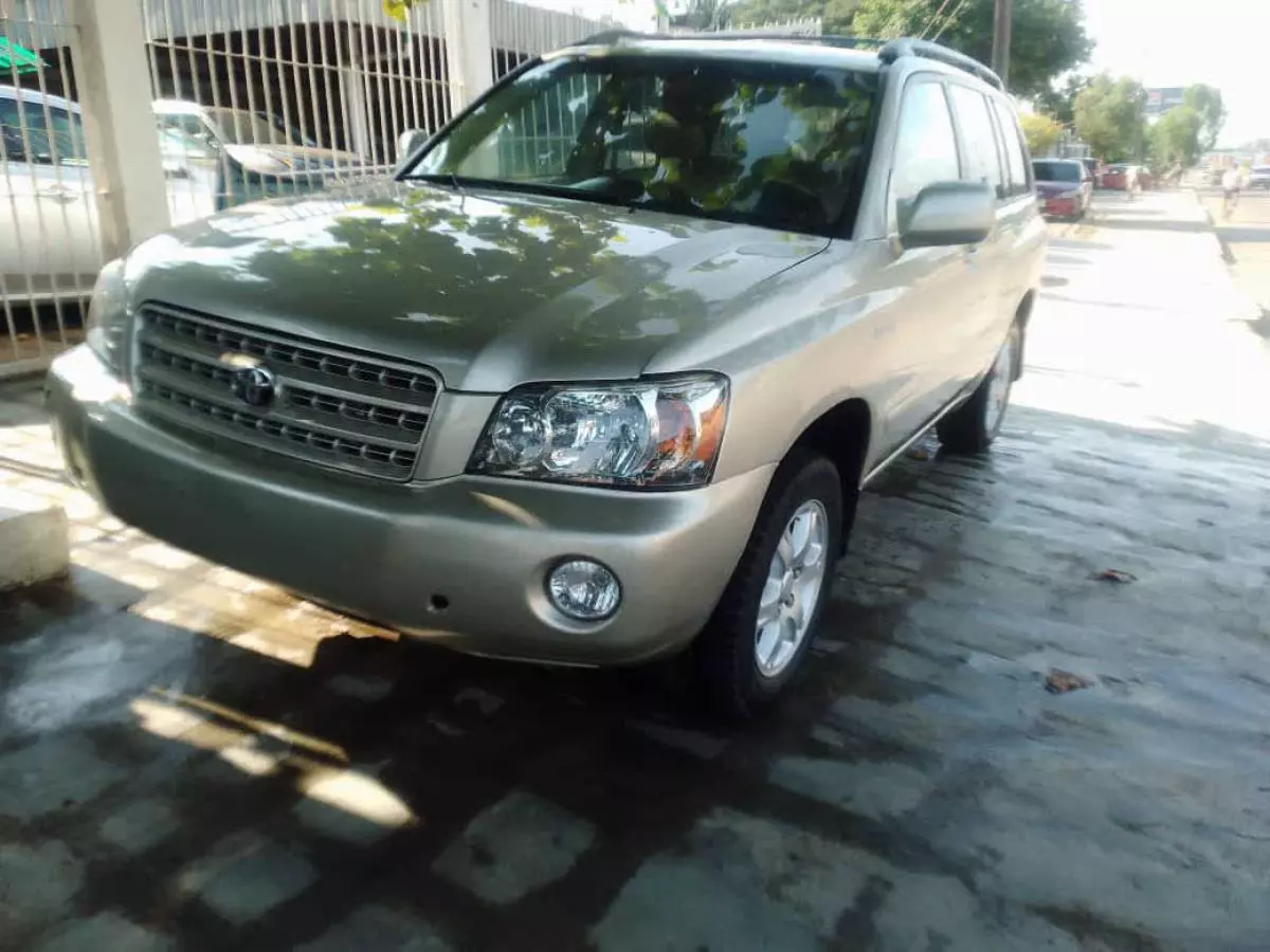 Toyota Highlander   - 2003