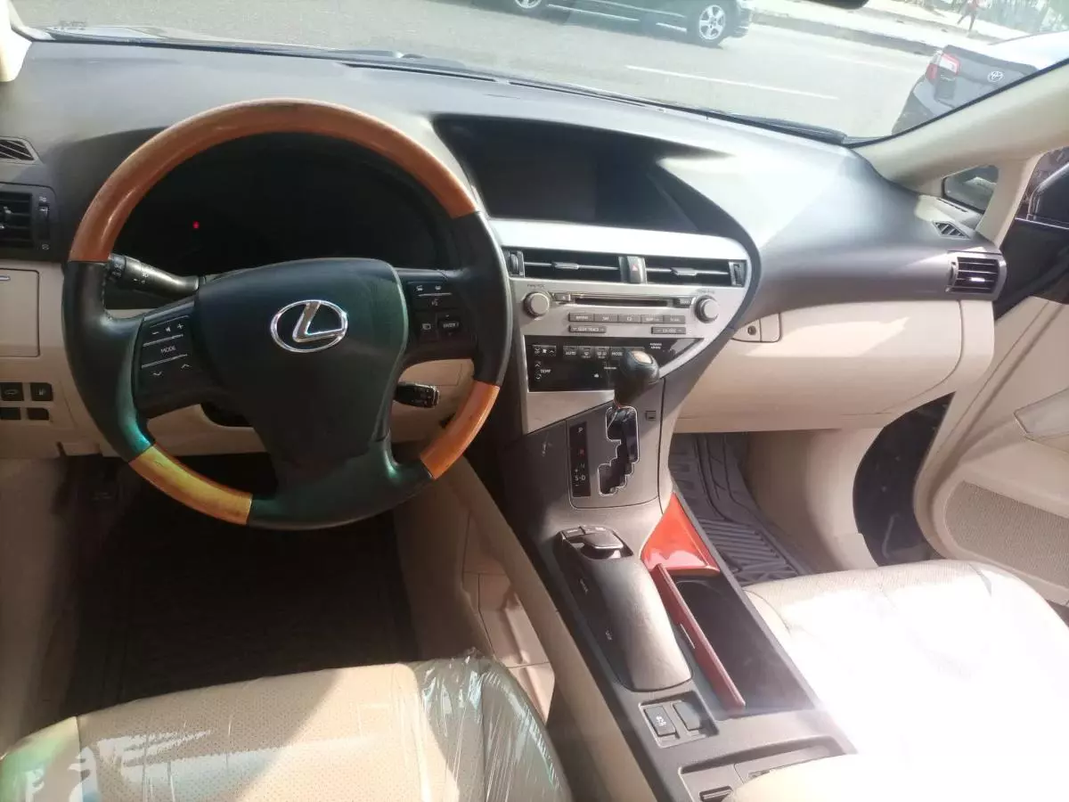 Lexus RX 350 - 2011