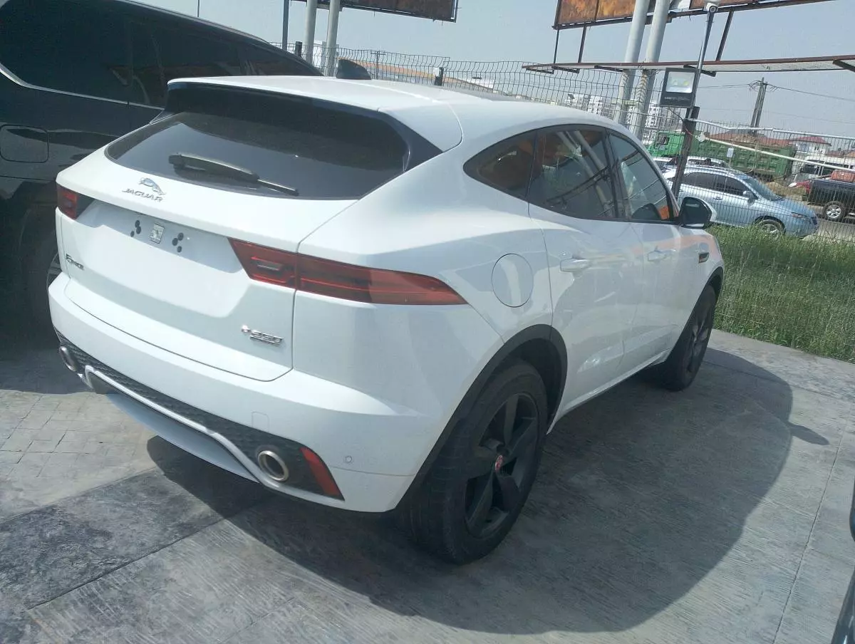 Jaguar E-Pace   - 2020