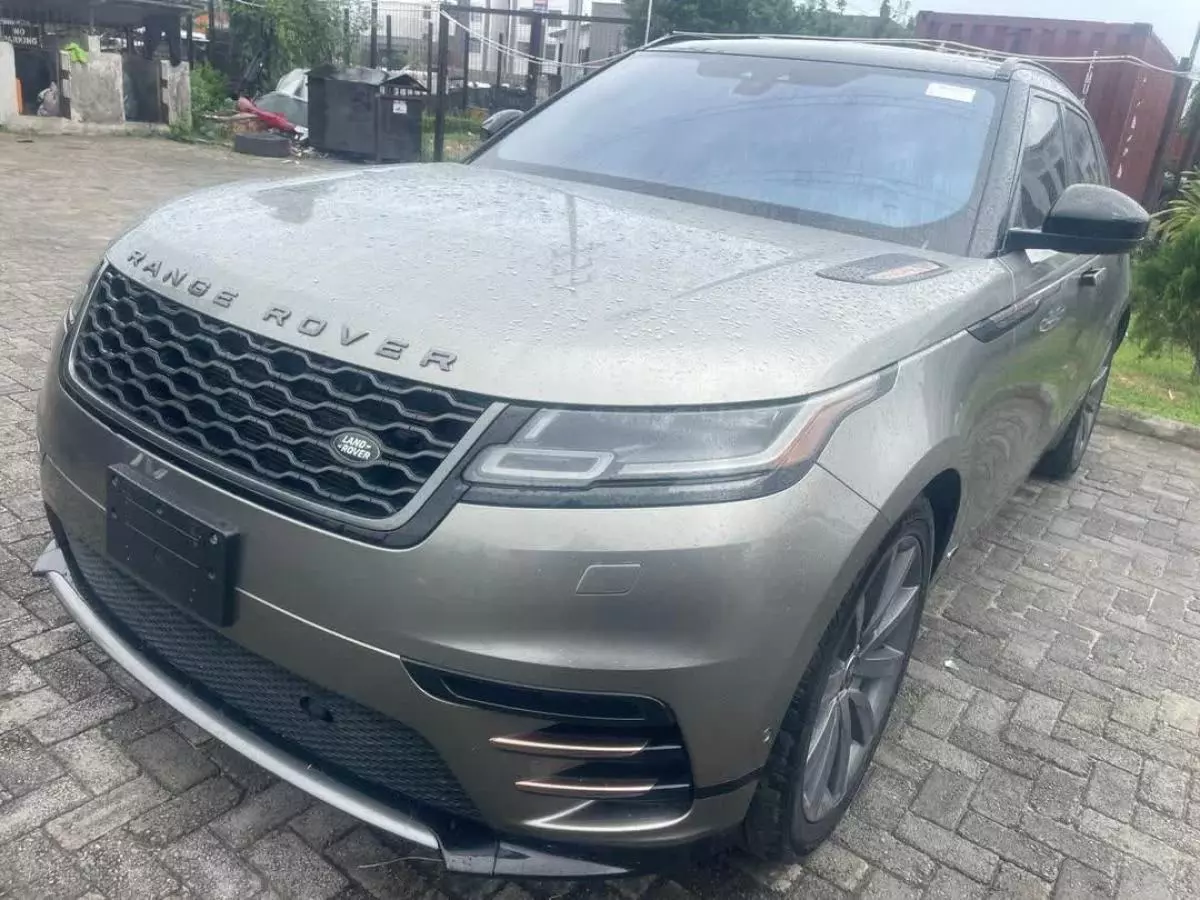 Land Rover Range Rover Velar   - 2017