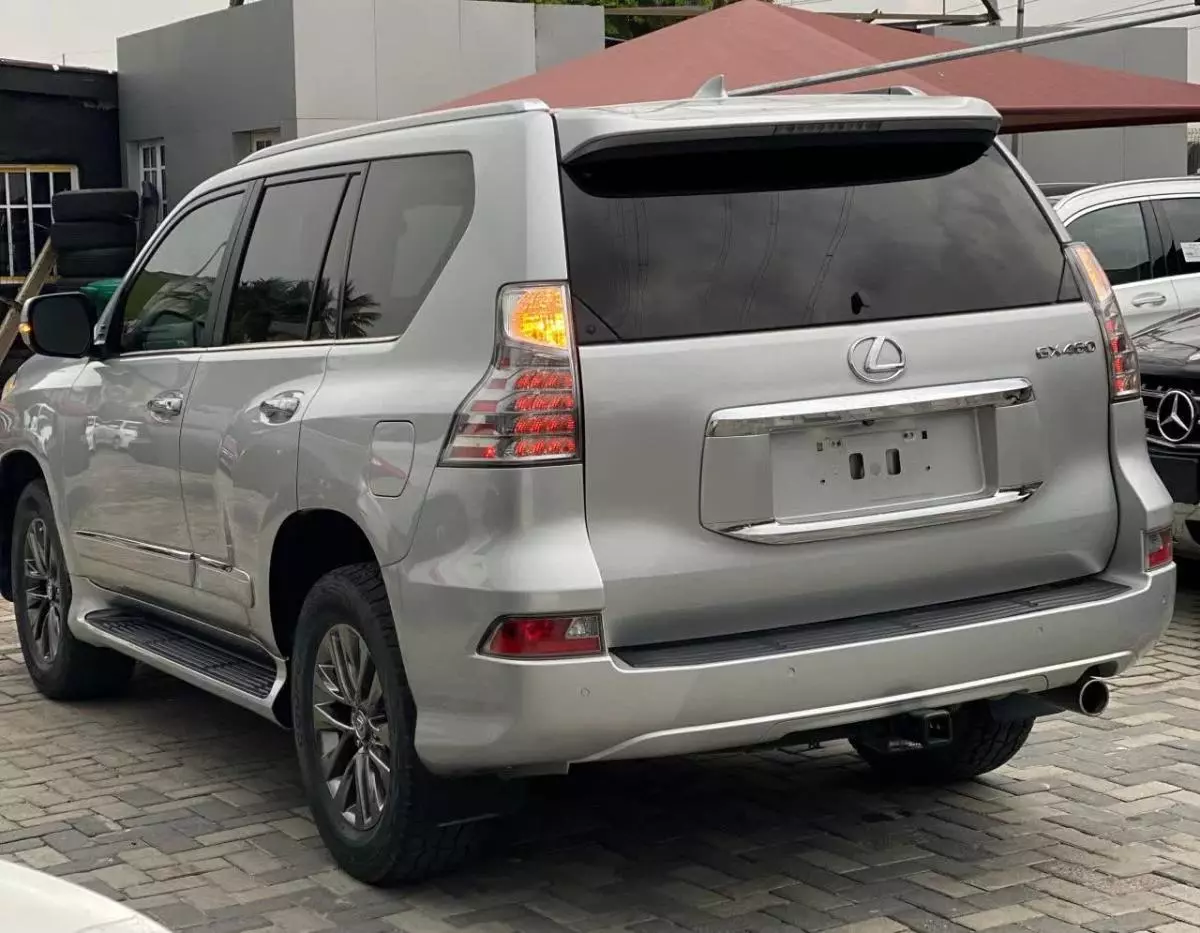 Lexus GX 460   - 2016