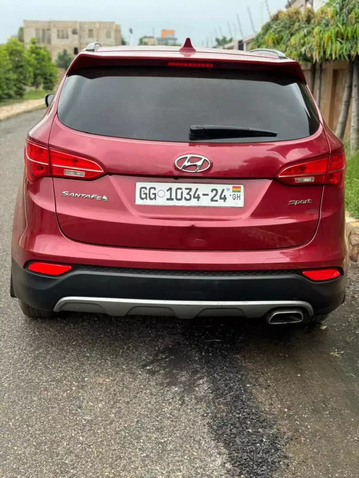 Hyundai Santa Fe   - 2014