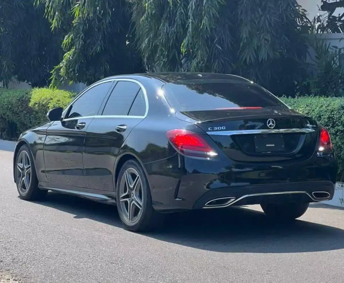 Mercedes-Benz C 300 - 2020