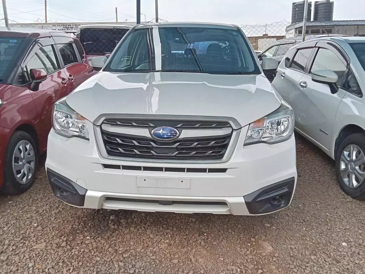 Subaru Forester   - 2015