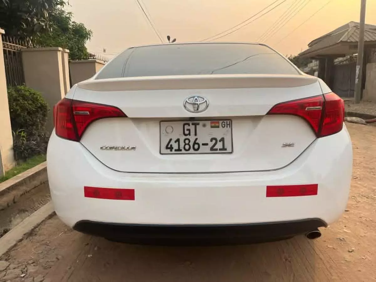 Toyota Corolla   - 2018