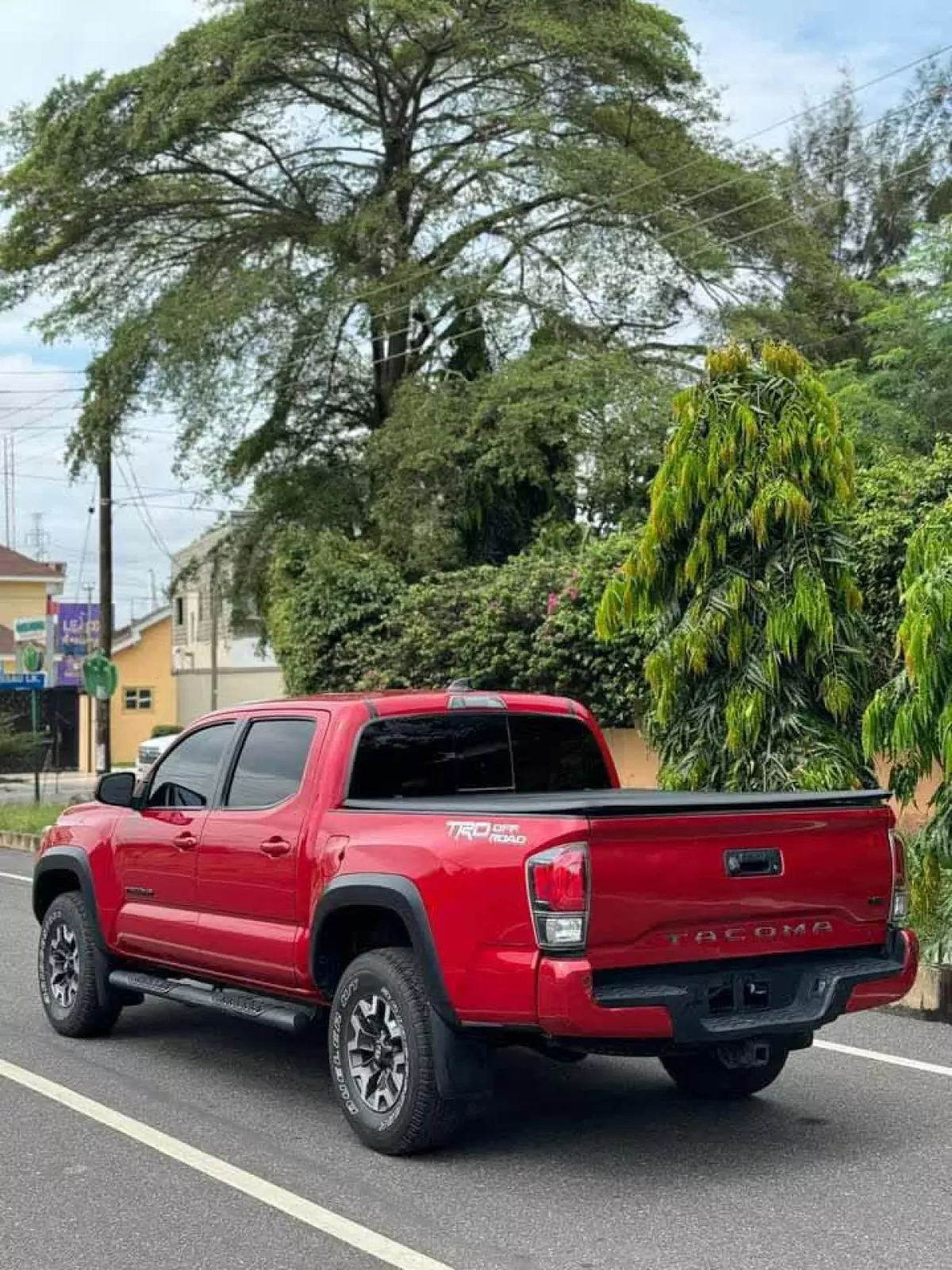 Toyota Tacoma   - 2022