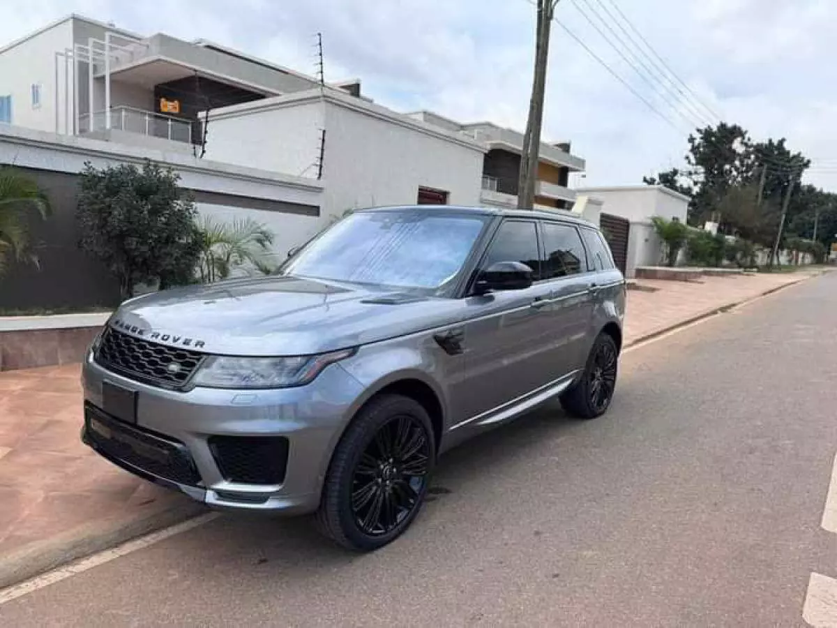 Land Rover Range Rover Sport   - 2021