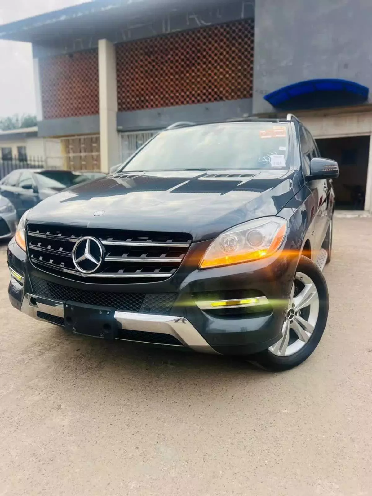 Mercedes-Benz ML 350   - 2012