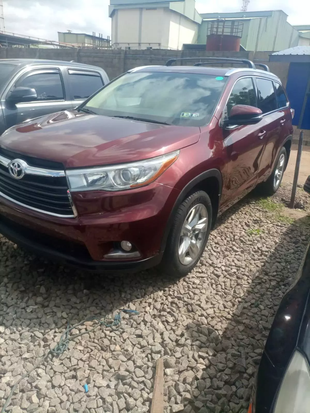 Toyota Highlander   - 2015