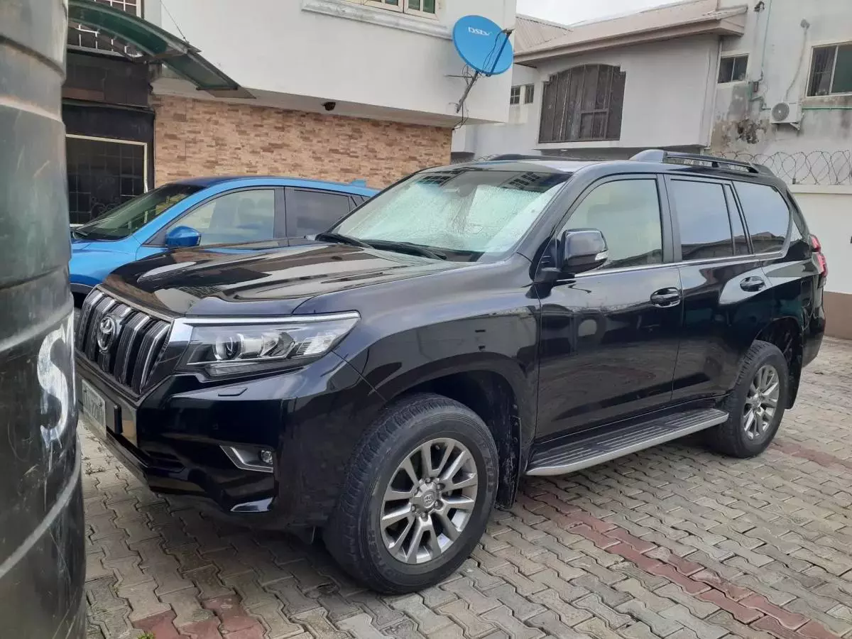 Toyota Landcruiser Prado   - 2019