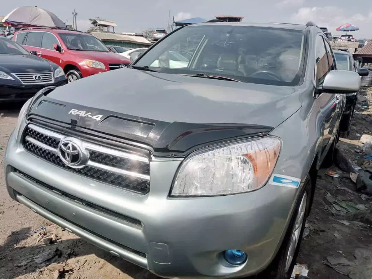 Toyota RAV 4 - 2007