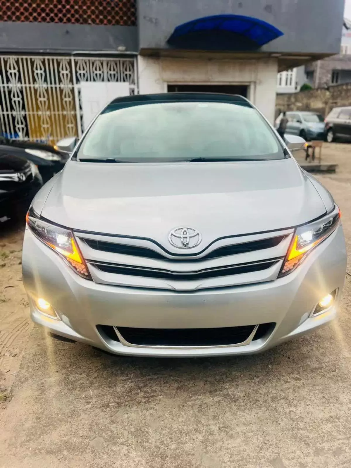 Toyota Venza   - 2015