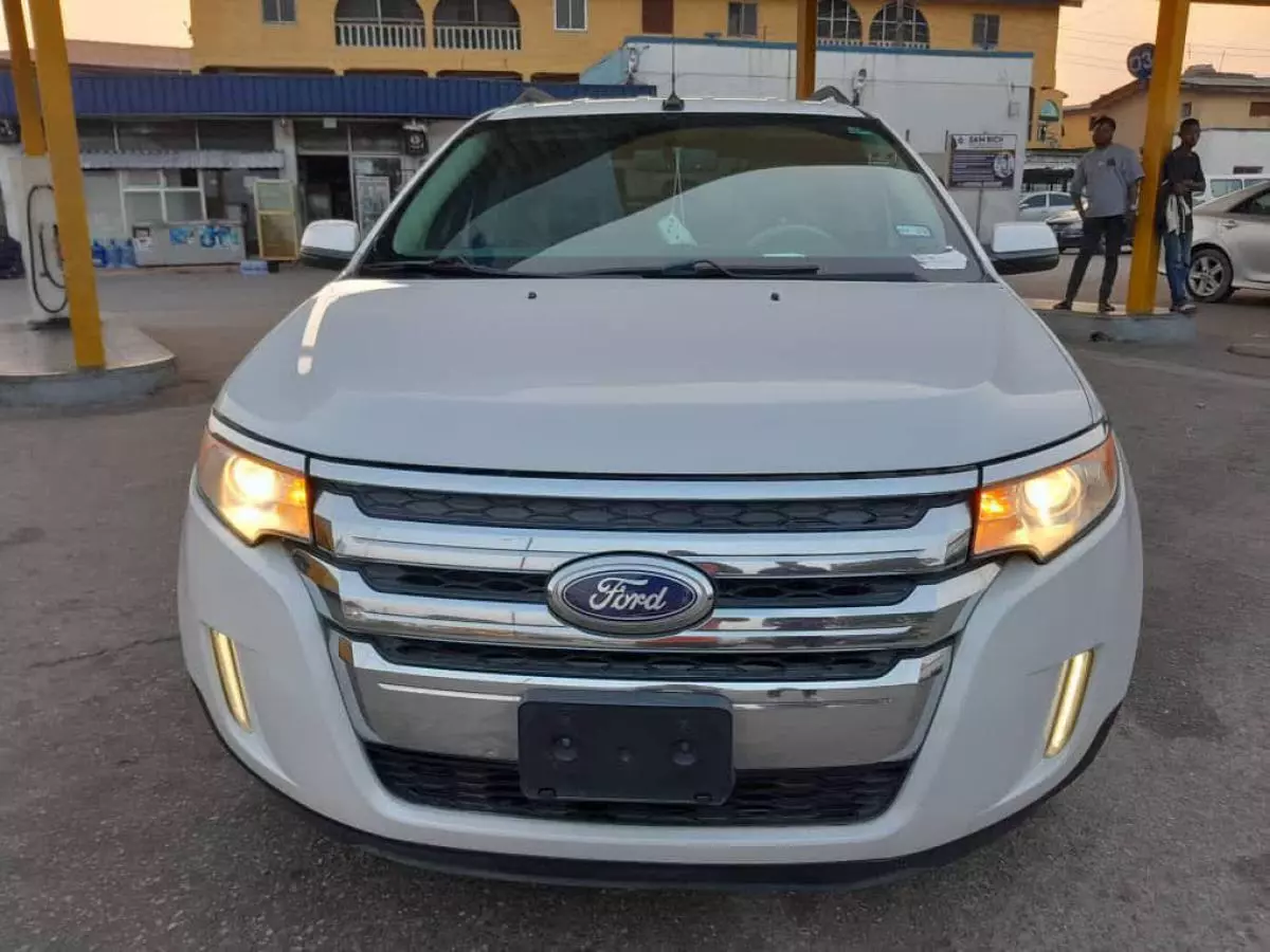 Ford Edge   - 2013