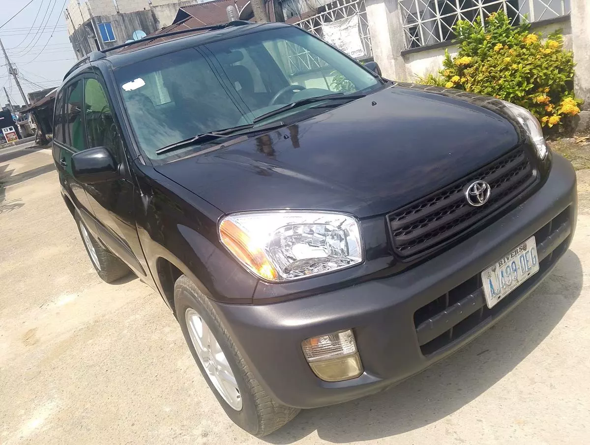 Toyota RAV 4   - 2002