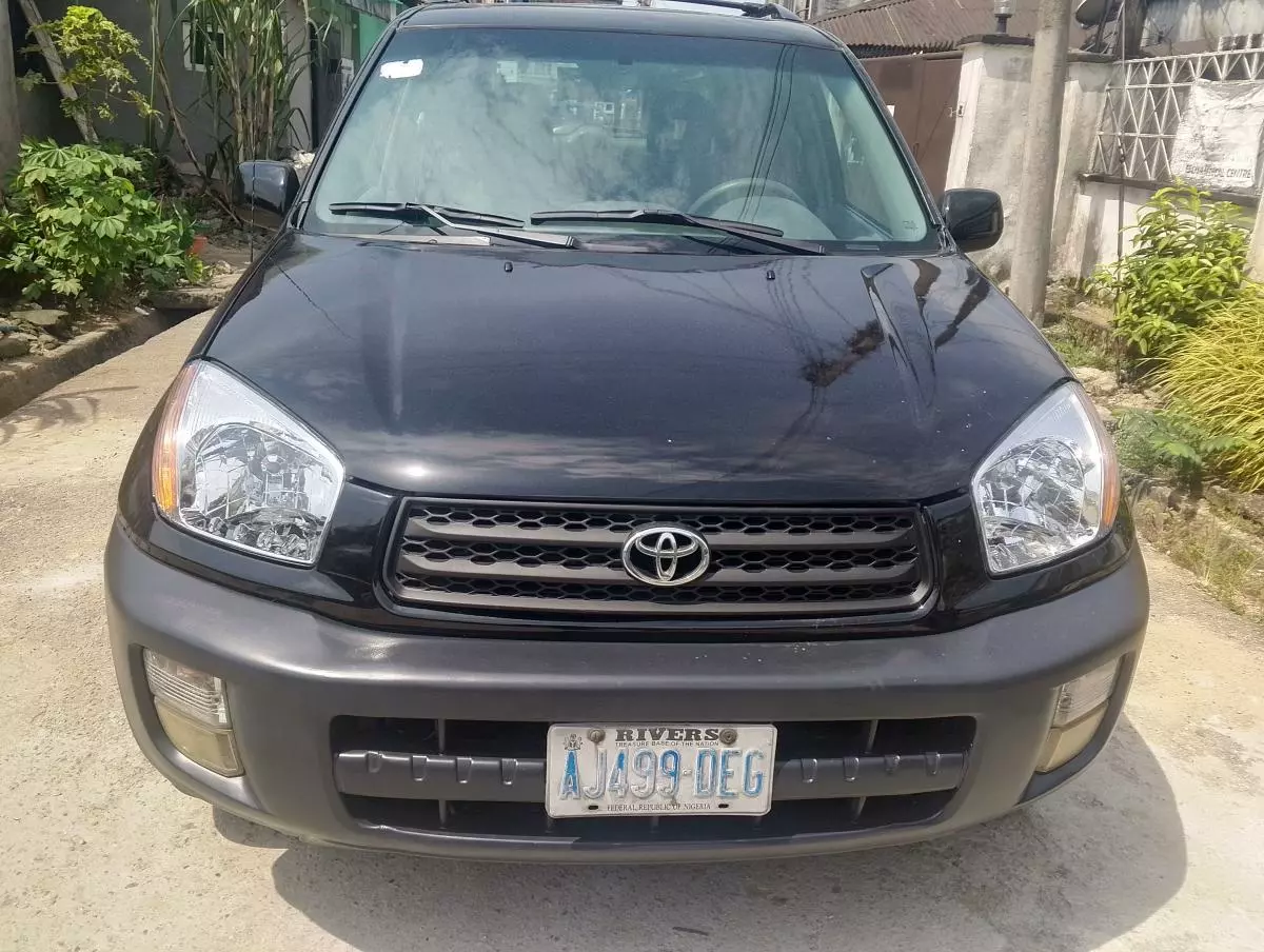 Toyota RAV 4   - 2002